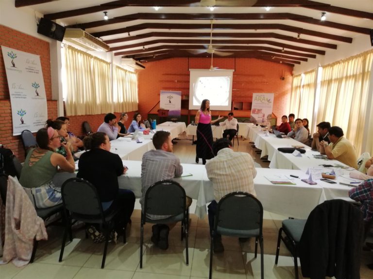 Escuela ARA: Capacita a instituciones en la protección de las fuentes de agua