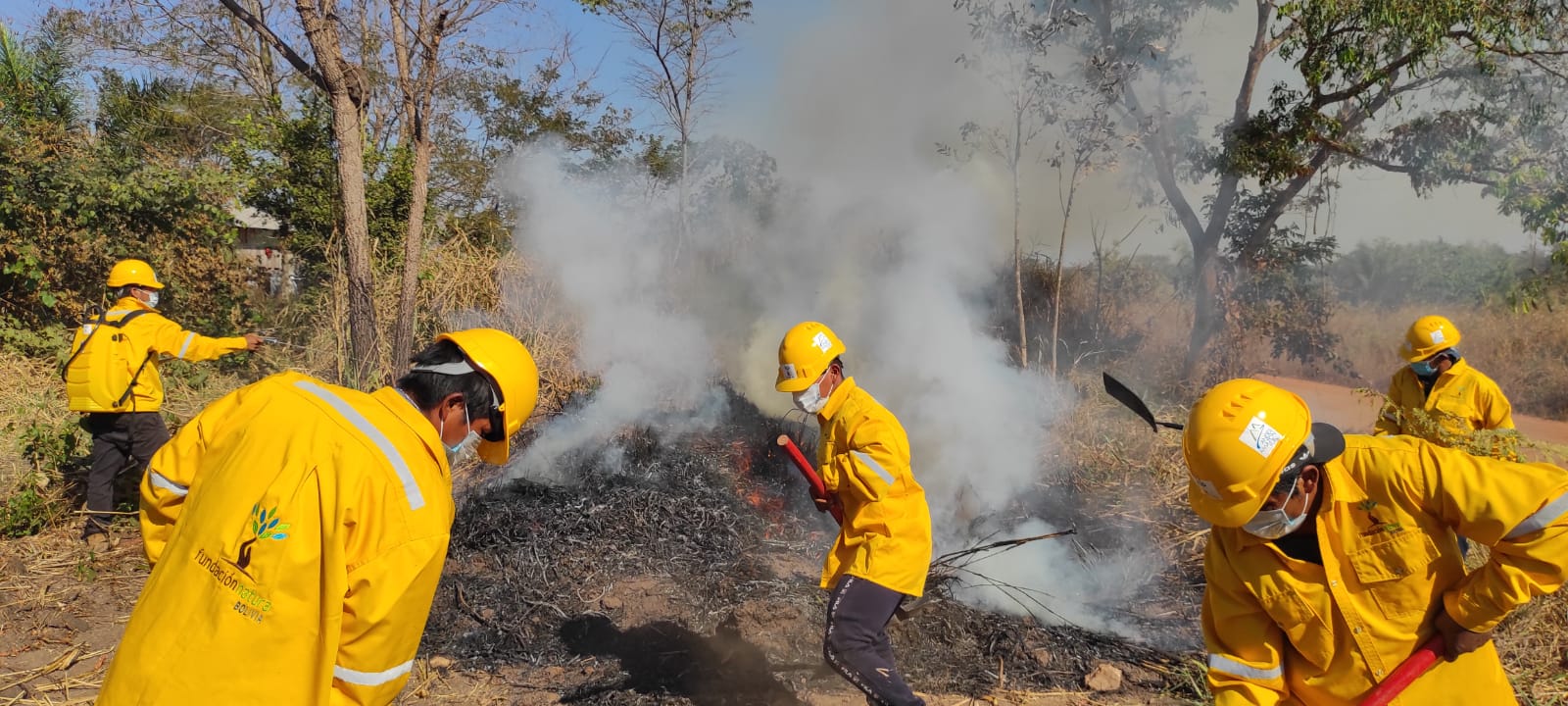 Comunidades resguardan sus áreas protegidas capacitándose en prevención y control del fuego